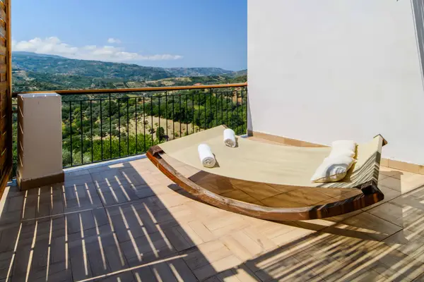 Camera matrimoniale King panoramica con terrazza a Ca' del Borgo, Ogliastro Cilento – foto 5